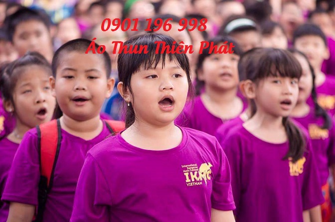 May áo thun cổ tròn cho trẻ mầm non